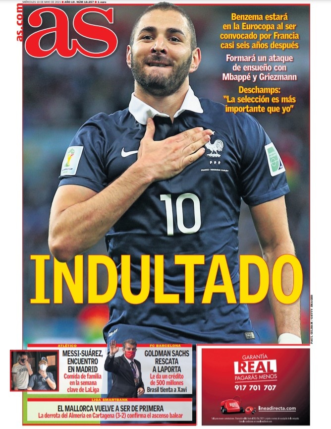 有爱，埃德森用手语向一名聋哑女球童示意：我爱你