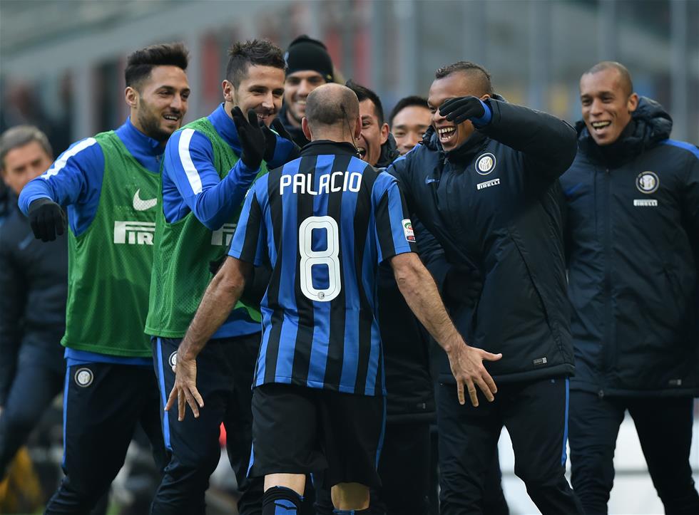 半场：国米0-0闷平比萨，劳塔罗、皮奇尼尼造险（半场战报：国米与比萨互交白卷，劳塔罗与皮奇尼尼先后制造险情）