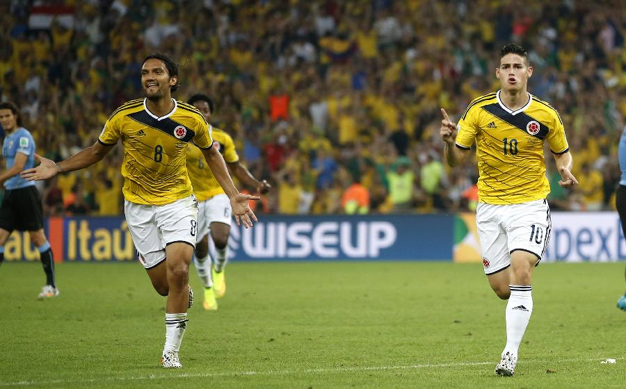 热议国足选帅：本土教练是陪标的；选土帅洋帅都是领导一句话（国足选帅惹热议：本土教练成陪跑，土洋之争终听领导一声令下）