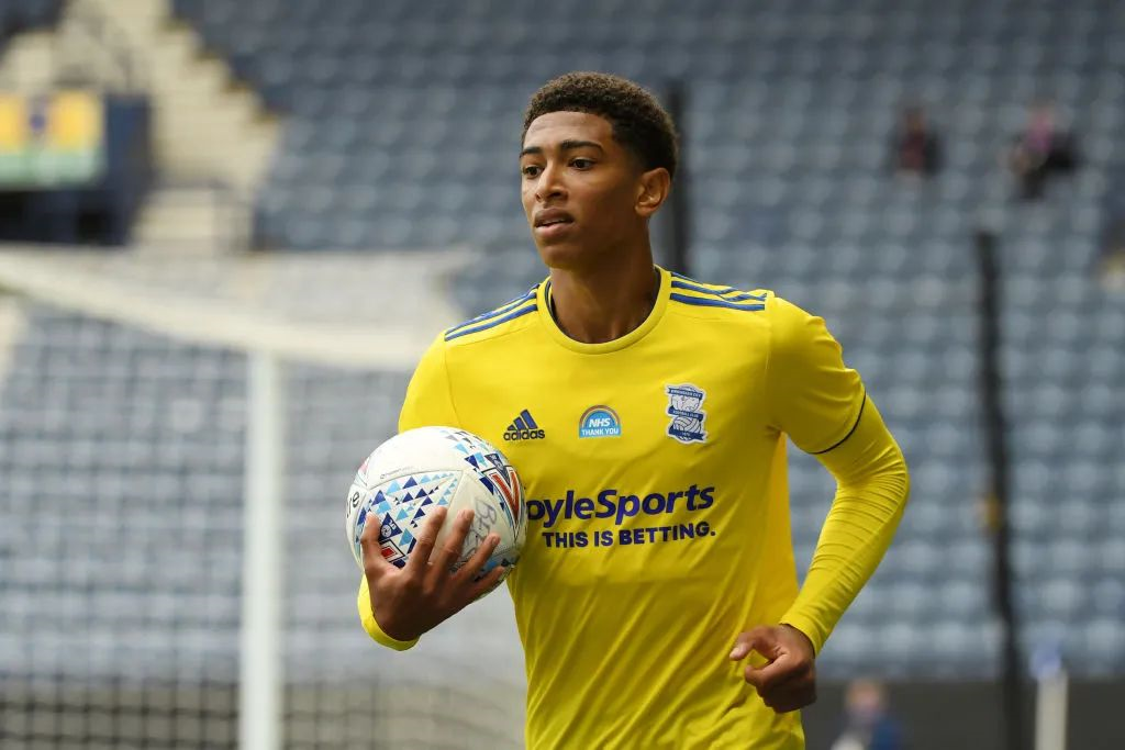 阿莫林愤怒得改变了自己的作风。