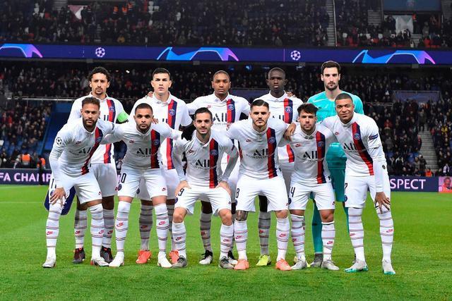 维埃里：现在拿皮奥和其他人比较毫无意义，应该让他安心踢球（维埃里：别再拿皮奥与他人对比，让他专注踢球）