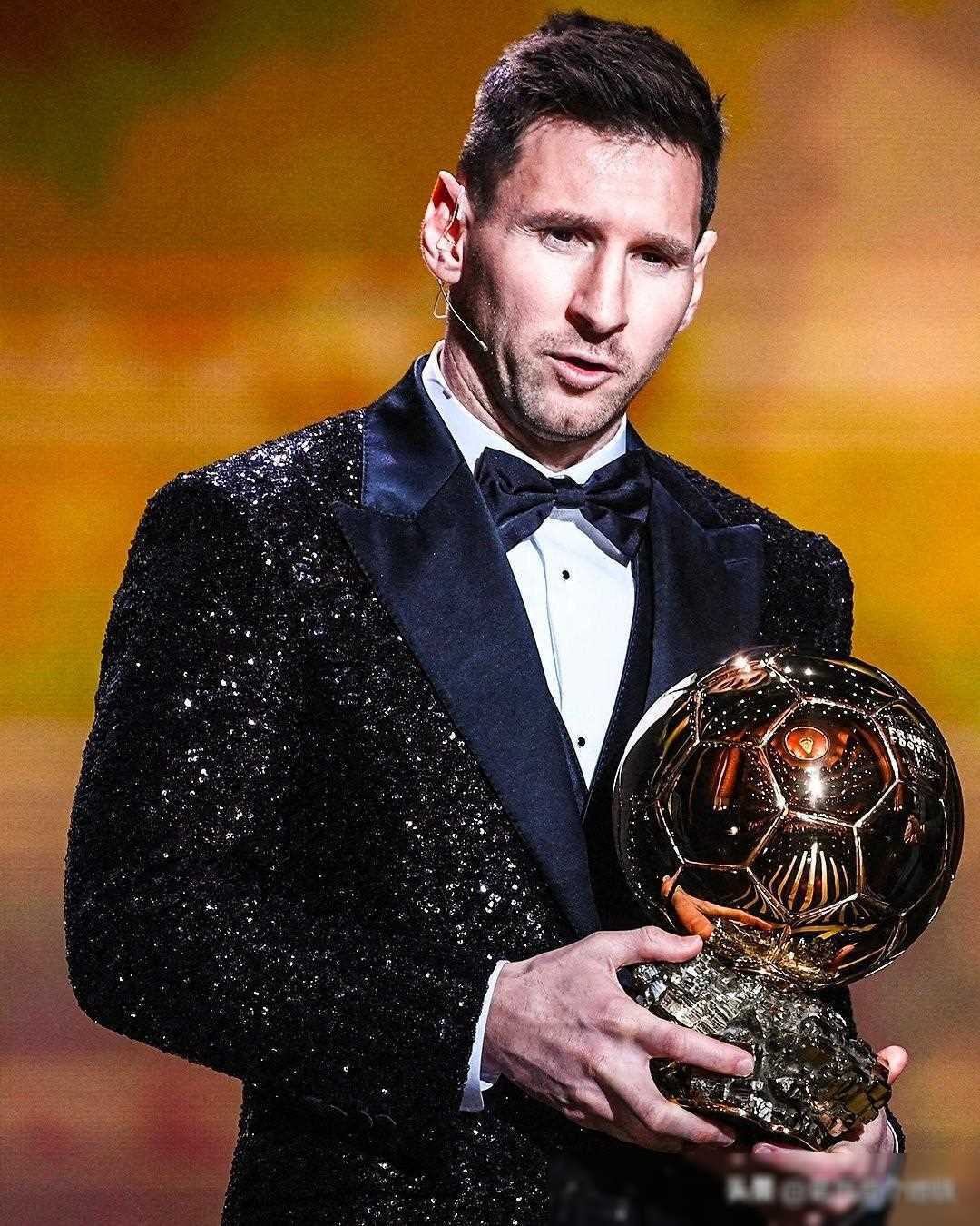 官方：青岛海牛外援拉德曼诺瓦茨加盟匈牙利球队瓦尔达（官宣：青岛海牛外援拉德曼诺瓦茨加盟匈牙利瓦尔达队）