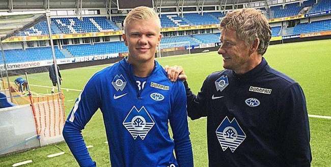 因为曾被纪律处罚，穆斯卡特无缘中超最佳教练候选（曾受纪律处分，穆斯卡特无缘中超最佳教练提名）