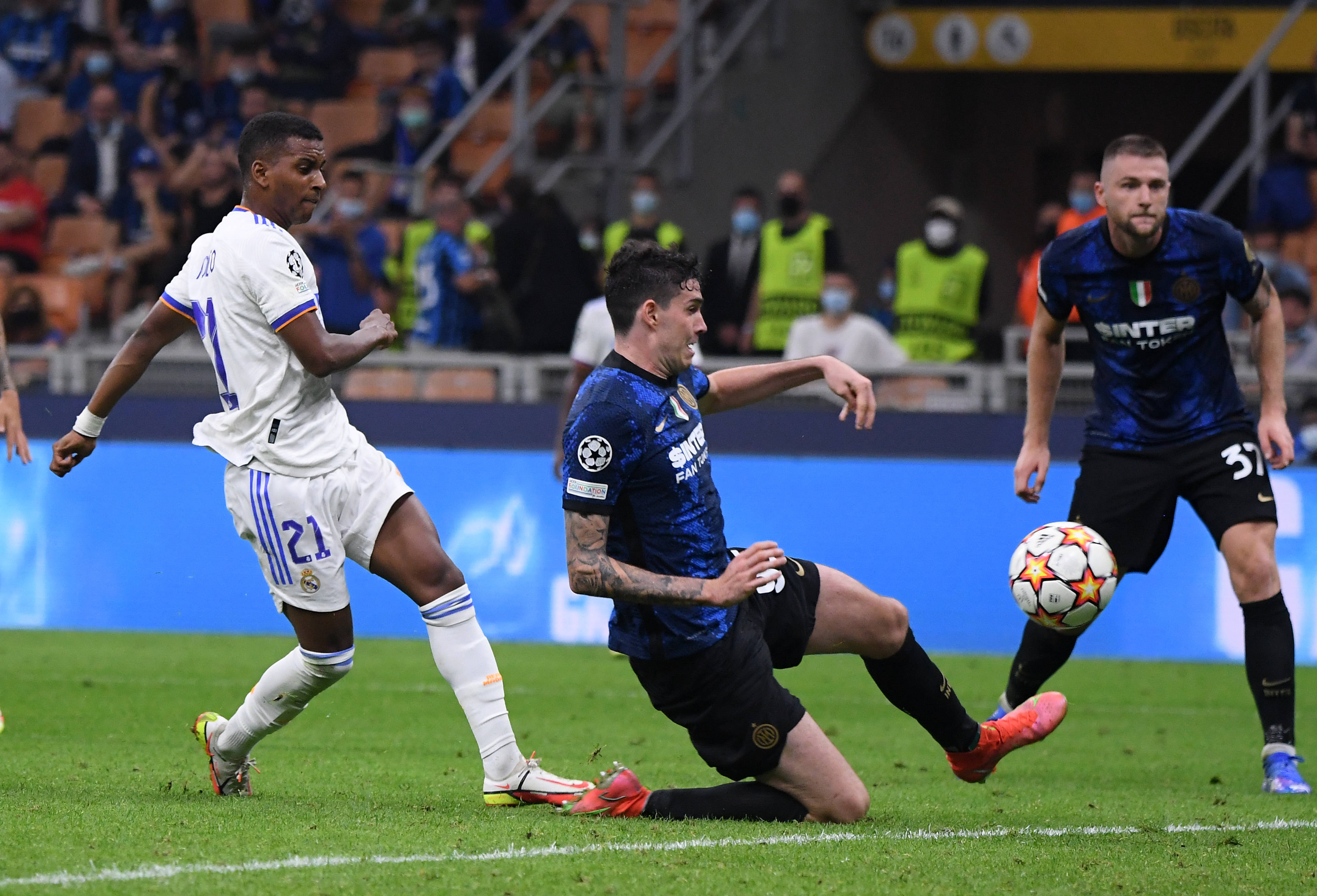 英超半场：达姆斯高、弗莱明造险，布伦特福德0-0伯恩利（英超半场：达姆斯高、弗莱明连续造险，布伦特福德与伯恩利0-0暂平）