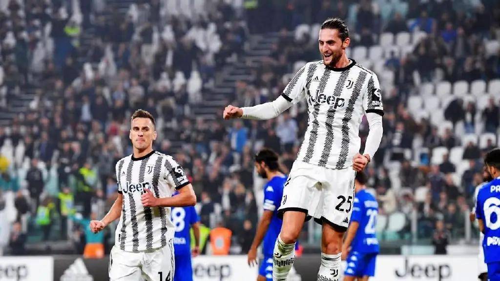 国安刚拿到足协杯冠军，就要给新帅准备三份引援大礼，值得期待（国安刚夺足协杯，已为新帅备三大引援礼，值得期待）