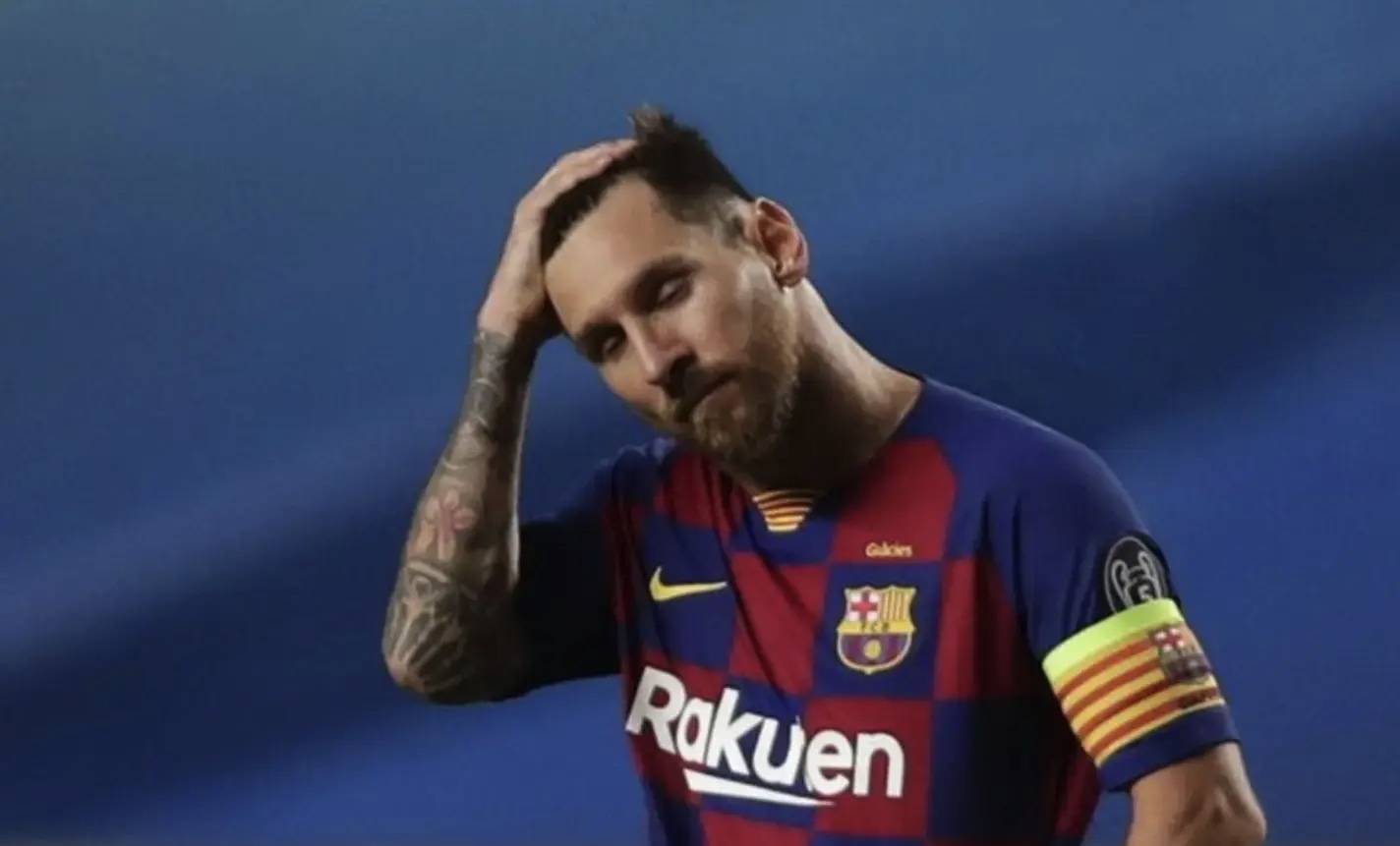 米体：斯帕莱蒂准备重新整合现有球员，由三中卫变阵四后卫（米体：斯帕莱蒂计划整合现有阵容，阵型从三中卫改为四后卫）