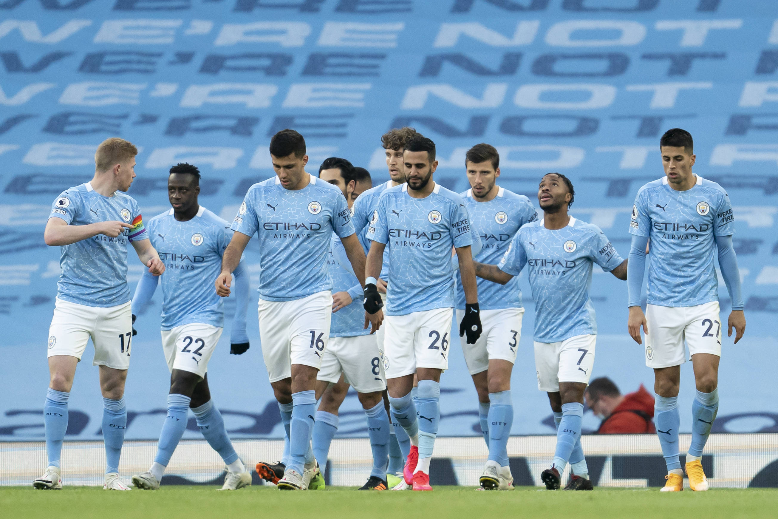 德天空：拜仁与巴莱巴、梅努、布阿迪、迪朗维尔的传闻不属实（德天空辟谣：拜仁与巴莱巴、梅努、布阿迪、迪朗维尔无接触，相关报道不实）