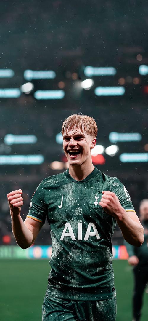 吉拉西无缘2025非洲足球先生奖，他的哥哥在社媒表达不满