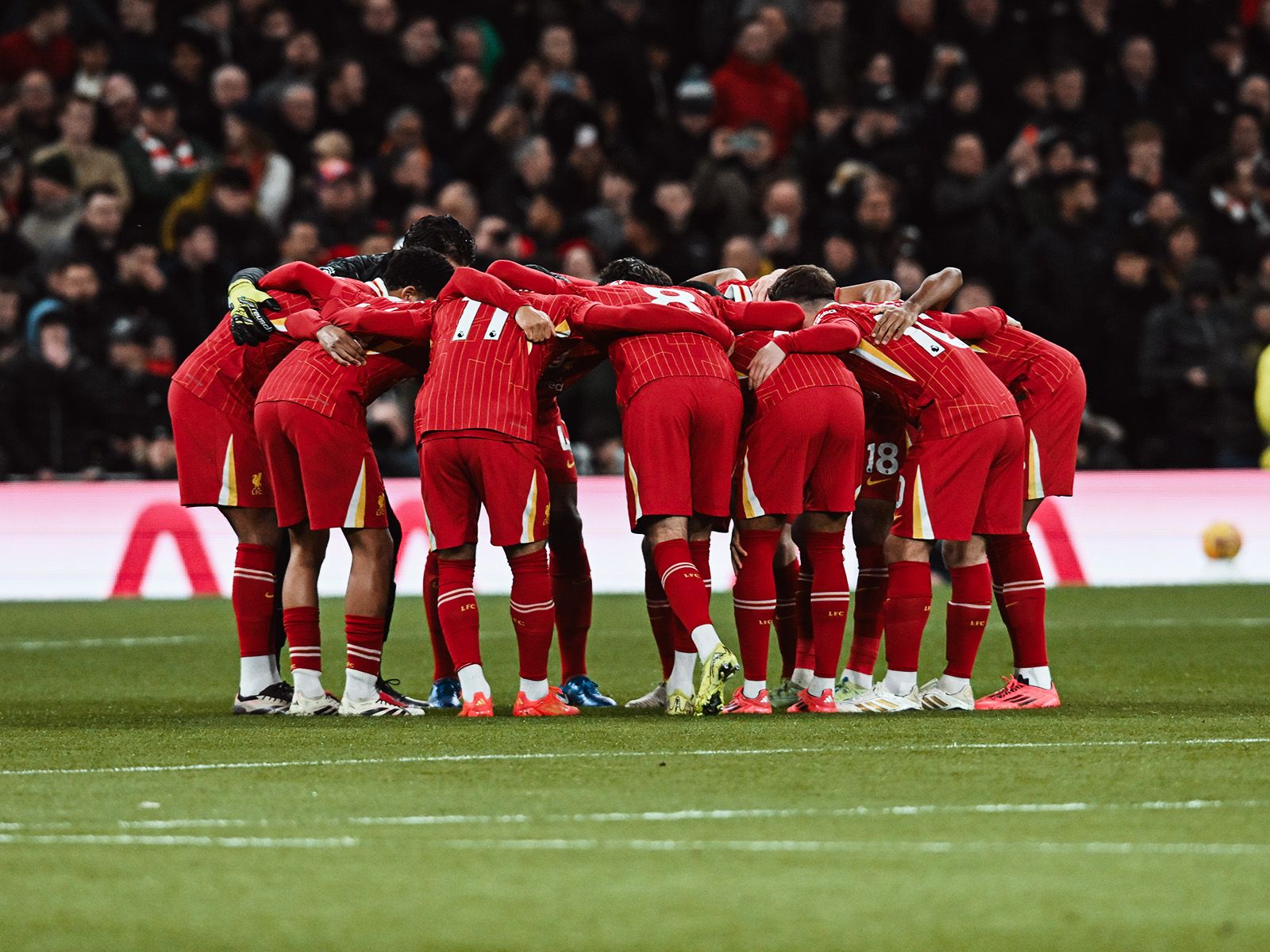 本轮欧冠最佳阵容：姆巴佩、维蒂尼亚领衔，赖斯、库库在列（本轮欧冠最佳阵容公布：姆巴佩、维蒂尼亚压阵，赖斯、库库上榜）