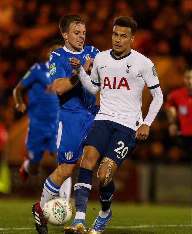 意媒：DV9受伤对尤文不一定是坏事，这将影响他明夏自由离队（意媒：DV9受伤或成尤文利好，恐影响其明夏自由离队）