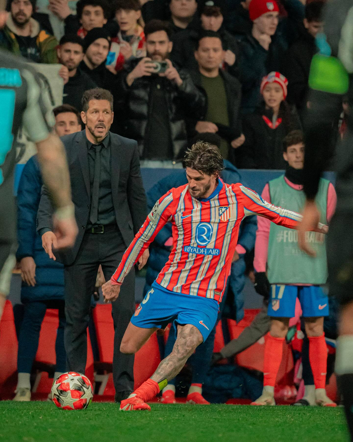 罗马名宿贾尼尼：佩7去尤文、米兰都能当主力，他配得上续约