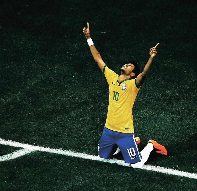 杨铭锐：对手表现得很好；自己的进球要感谢所有队友的努力